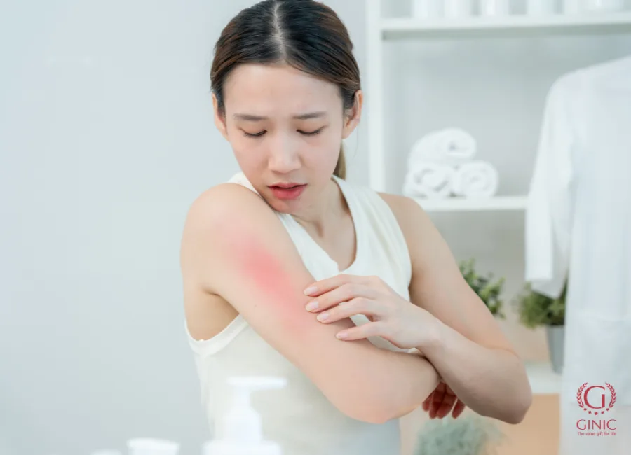 DẤU HIỆU CƠ THỂ PHỤ NỮ ĐANG “QUÁ TẢI” VÌ NẮNG NÓNG: ĐỪNG BỎ QUA NHỮNG CẢNH BÁO NHỎ
