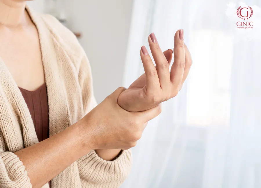 5 DẤU HIỆU CẢNH BÁO ĐỘT QUỴ CẦN NHẬN BIẾT SỚM